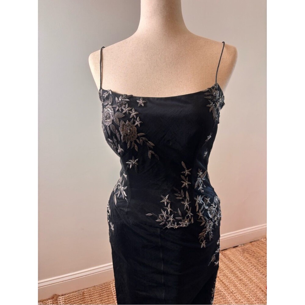 Vintage Vera Wang Black Embroidered Mermaid Evening Gown Silk Formal Dress 8